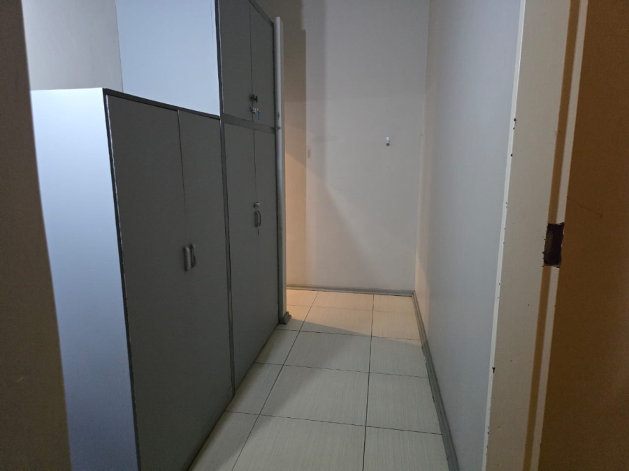 To Let 6 Bedroom Property for Rent in Kuruman Northern Cape
